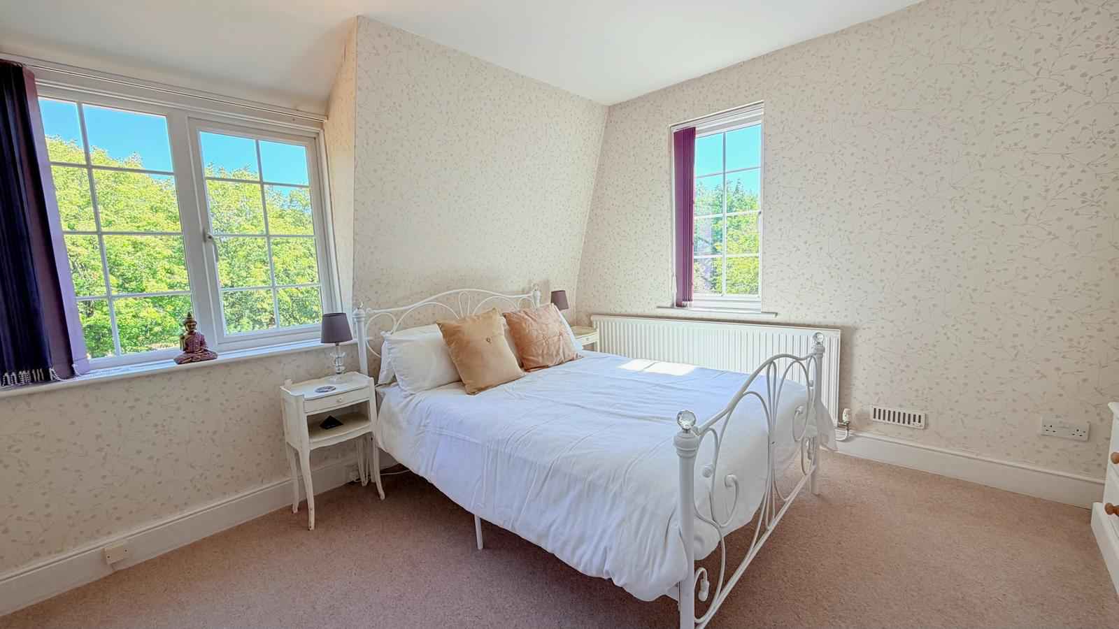 Dutch Cottage  - Short Term Let property in Suffolk, Halstead