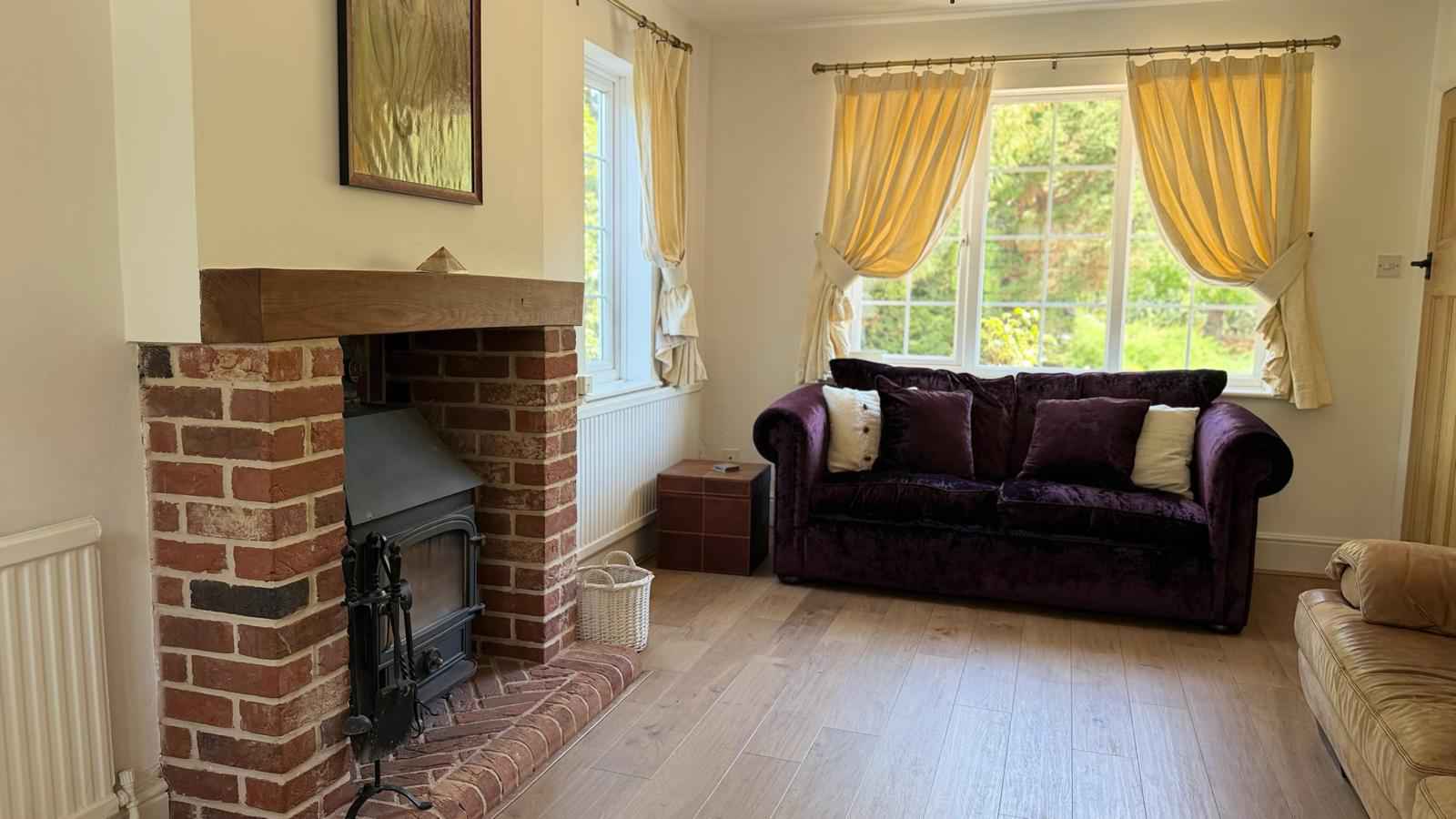 Dutch Cottage  - Short Term Let property in Suffolk, Halstead