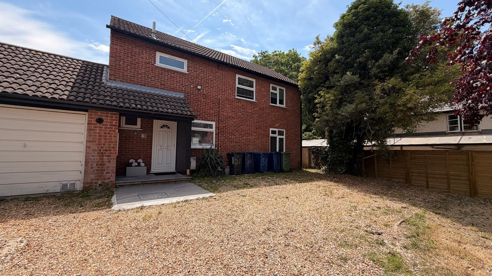 Duxford Spacious - Short Term Let Duxford