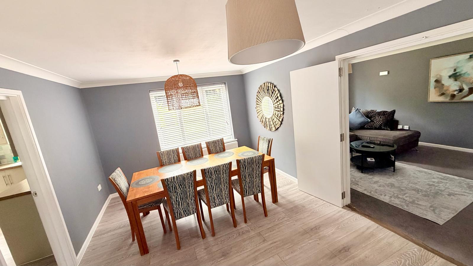 Duxford Spacious - Short Term Let Duxford