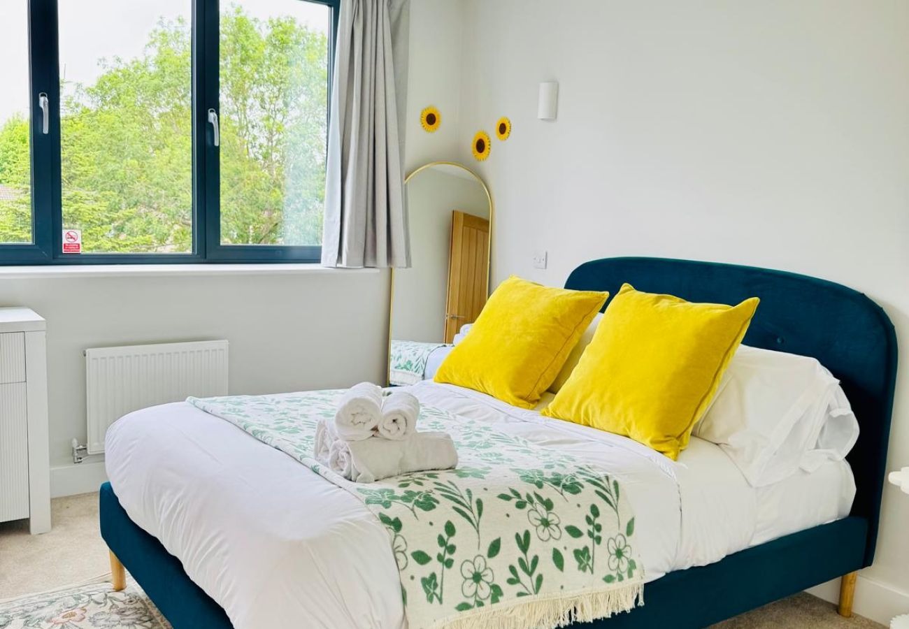 Heliodor House - Short Term Let Cambridge