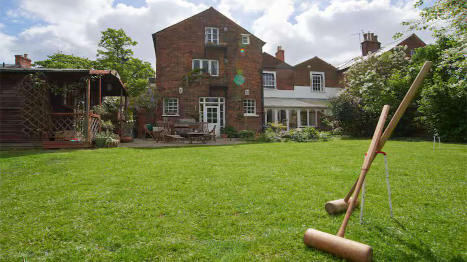 Short Term Let Properties in Bedford